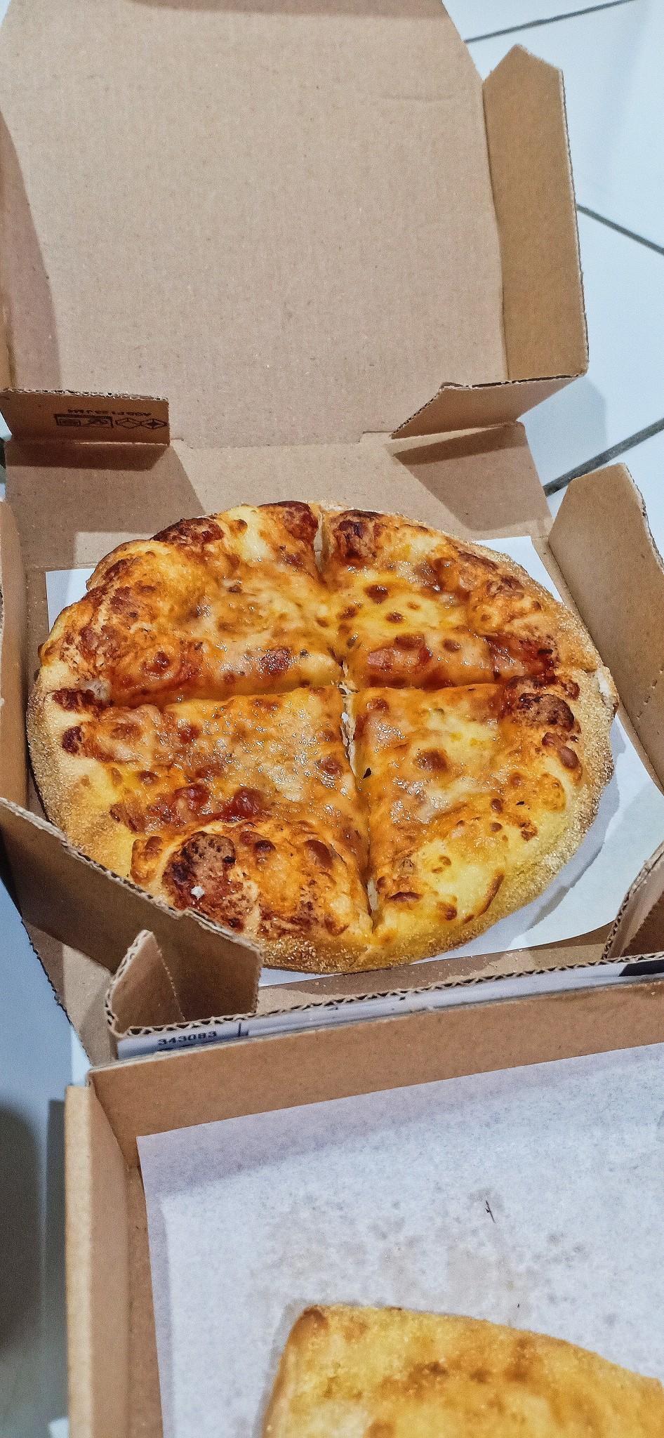 Domino'S Pizza review