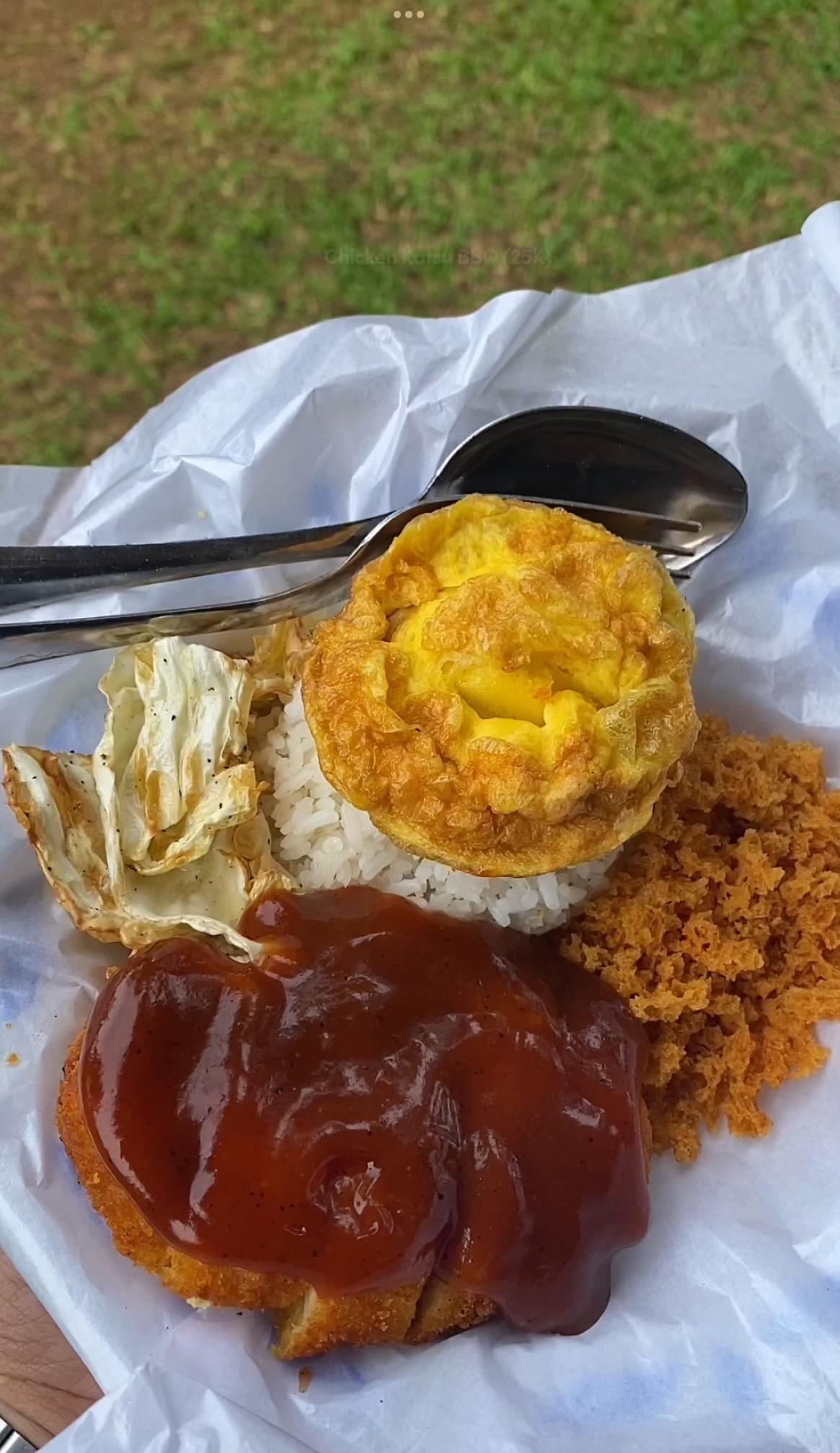 Kebuni Community Market - Jus Luber, Roti Bakar & Hotplate Untuk Keluarga review