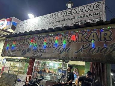 https://dgji3nicqfspr.cloudfront.net/CISAUK/Restaurant/Pondok_Ayam_Bakar_Tiga_Rasa/Reviews/thumbnail/file_1712834684994.jpg