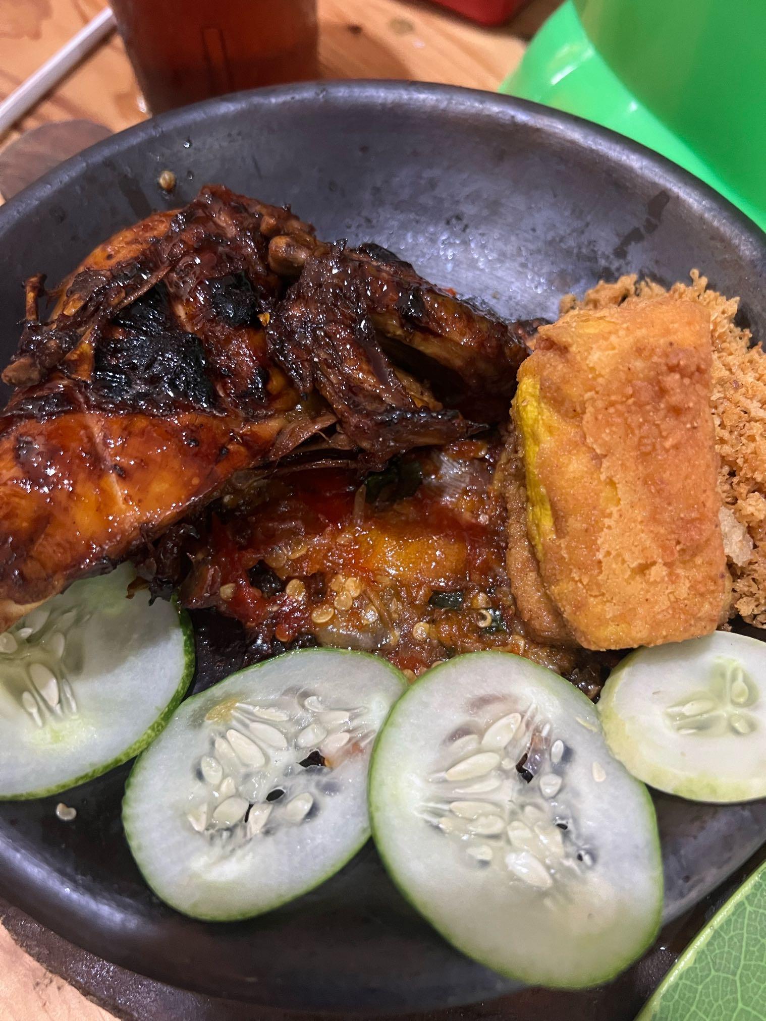 Sadizz Spesialis Ayam Bakar review