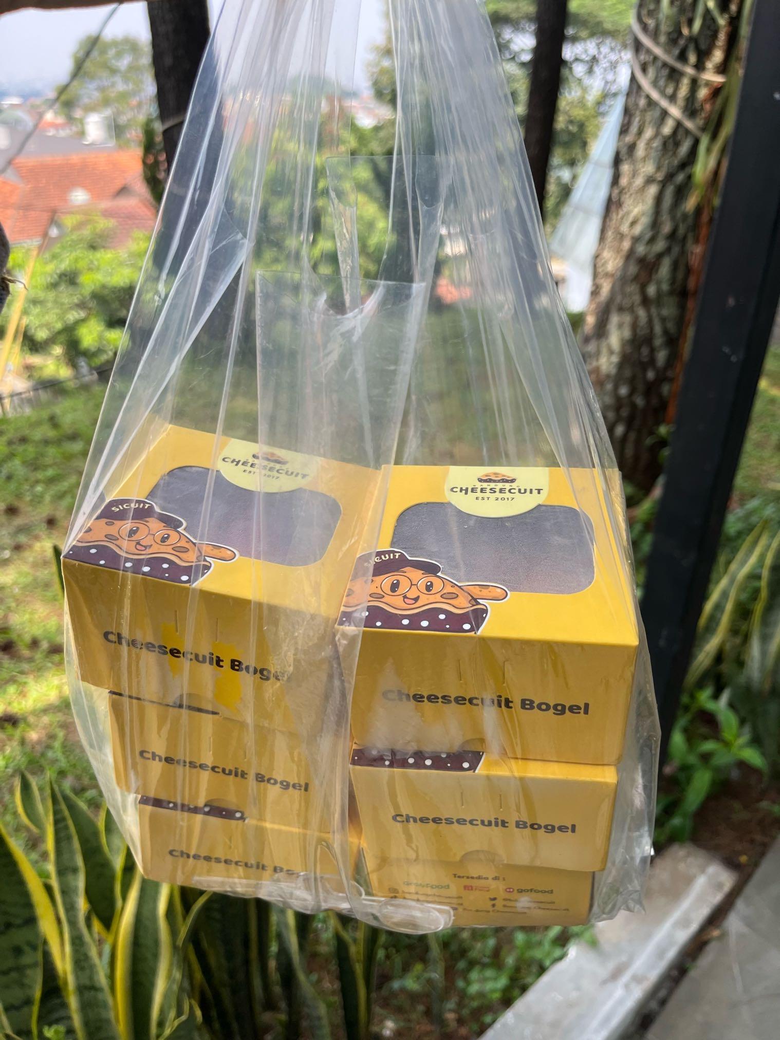 Bandung Cheesecuit - Dago review