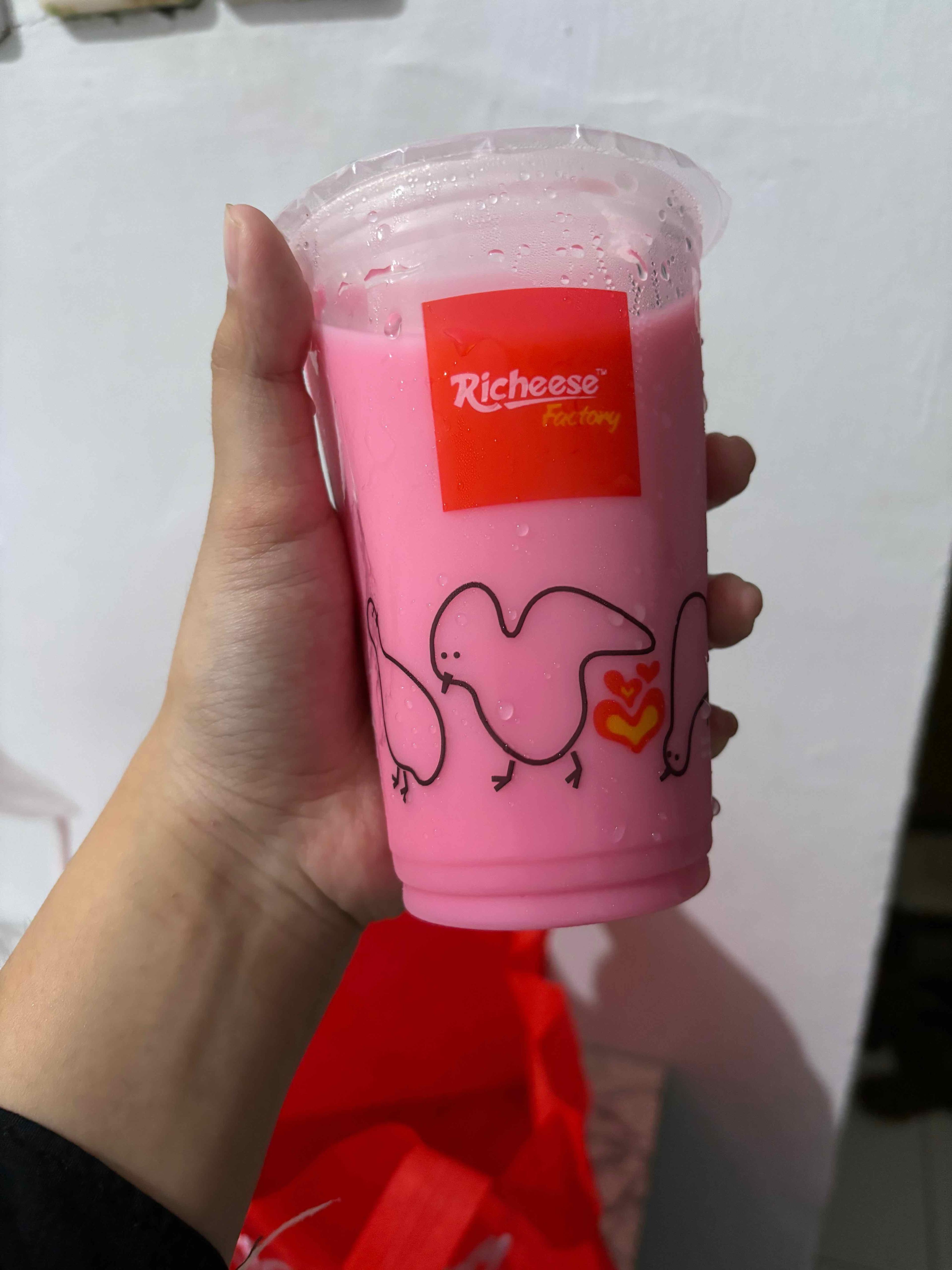 Richeese Factory - Pahlawan Revolusi review