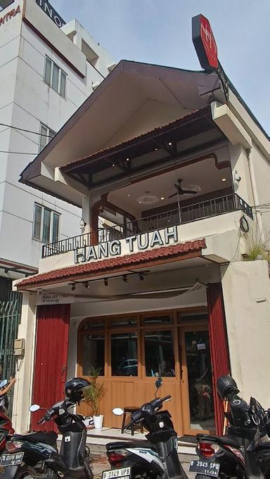 https://dgji3nicqfspr.cloudfront.net/GAMBIR/Restaurant/Hang_Tuah__Pecenongan/Reviews/thumbnail/uploadsuploads-thumb_1714560988251.jpg