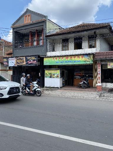 https://dgji3nicqfspr.cloudfront.net/GARUT_KOTA/Restaurant/Sate_Matuh/Reviews/thumbnail/file_1712948112003.jpg