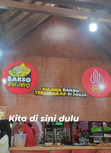 https://dgji3nicqfspr.cloudfront.net/GONDOKUSUMAN/Restaurant/Bakso_Pajero/Reviews/thumbnail/IMG_Review_1718266523045_compressed8894022135272940340-17D8824D04F6FC35-thumb_1718266525473.jpg