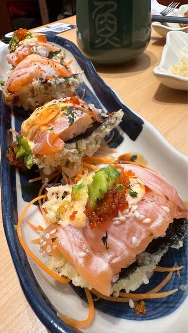 https://dgji3nicqfspr.cloudfront.net/GROGOL_PETAMBURAN/Japanese_Restaurant/Sushi_Tei__Central_Park_Jakarta/Reviews/thumbnail/file-17D51470E25331BE-thumb_1717301308379.jpg