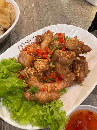 https://dgji3nicqfspr.cloudfront.net/GROGOL_PETAMBURAN/Restaurant/Song_Fa_Bak_Kut_Teh__Central_Park_Jakarta/Reviews/thumbnail/uploadsuploads-thumb_1715187921068.jpg