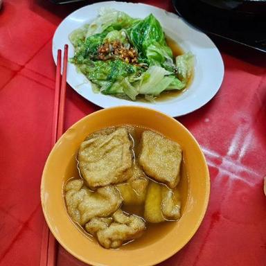 https://dgji3nicqfspr.cloudfront.net/GROGOL_PETAMBURAN/Restaurant/Song_Fa_Bak_Kut_Teh__Central_Park_Jakarta/Reviews/thumbnail/uploadsuploads-thumb_1715338085627.jpg