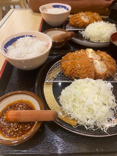 https://dgji3nicqfspr.cloudfront.net/JAGAKARSA/Japanese_Restaurant/Kimukatsu__Aeon_Tanjung_Barat/Reviews/thumbnail/file-17D77A59BDEB6B05-thumb_1717976309226.jpg