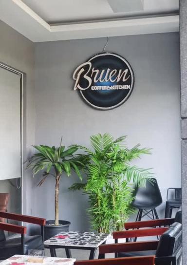 https://dgji3nicqfspr.cloudfront.net/JATINEGARA/Restaurant/Bruen_Coffee__Kitchen/Reviews/22file-17E688512F7C00D0_172221378998622_1722213790741.jpg