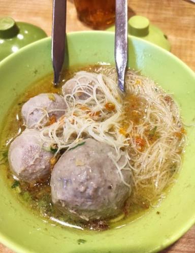 https://dgji3nicqfspr.cloudfront.net/JATISAMPURNA/Restaurant/Bakso_Solo_Samrat/Reviews/thumbnail/uploadsuploads-thumb_1714968149137.jpg