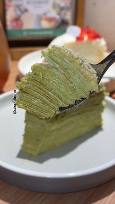 https://dgji3nicqfspr.cloudfront.net/KEBAYORAN_BARU/Bakery/Bloomery_Cake__Patisserie_Jakarta_Selatan/Reviews/thumbnail/file_1711684235693.jpg