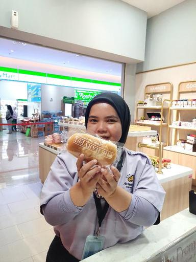 https://dgji3nicqfspr.cloudfront.net/KEBAYORAN_BARU/Food_&_Beverages/The_Harvest_Express__Pacific_Century_Place/Reviews/thumbnail/IMG_Review_1719569665422_compressed965324556282149934-17DD23815DCA74D0-thumb_1719569671756.jpg