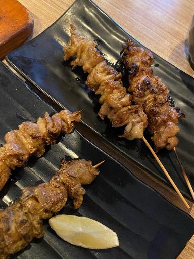 https://dgji3nicqfspr.cloudfront.net/KEBAYORAN_BARU/Japanese_Restaurant/Izakaya_Kashiwa/Reviews/thumbnail/file_1714081167235.jpg