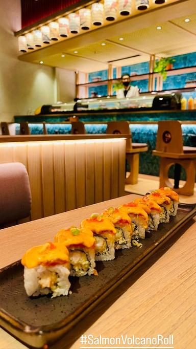 https://dgji3nicqfspr.cloudfront.net/KEBAYORAN_BARU/Japanese_Restaurant/Shori_Sushi_Bar/Reviews/thumbnail/file_1710916637416.jpg