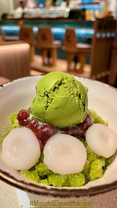 https://dgji3nicqfspr.cloudfront.net/KEBAYORAN_BARU/Japanese_Restaurant/Shori_Sushi_Bar/Reviews/thumbnail/file_1710916648974.jpg