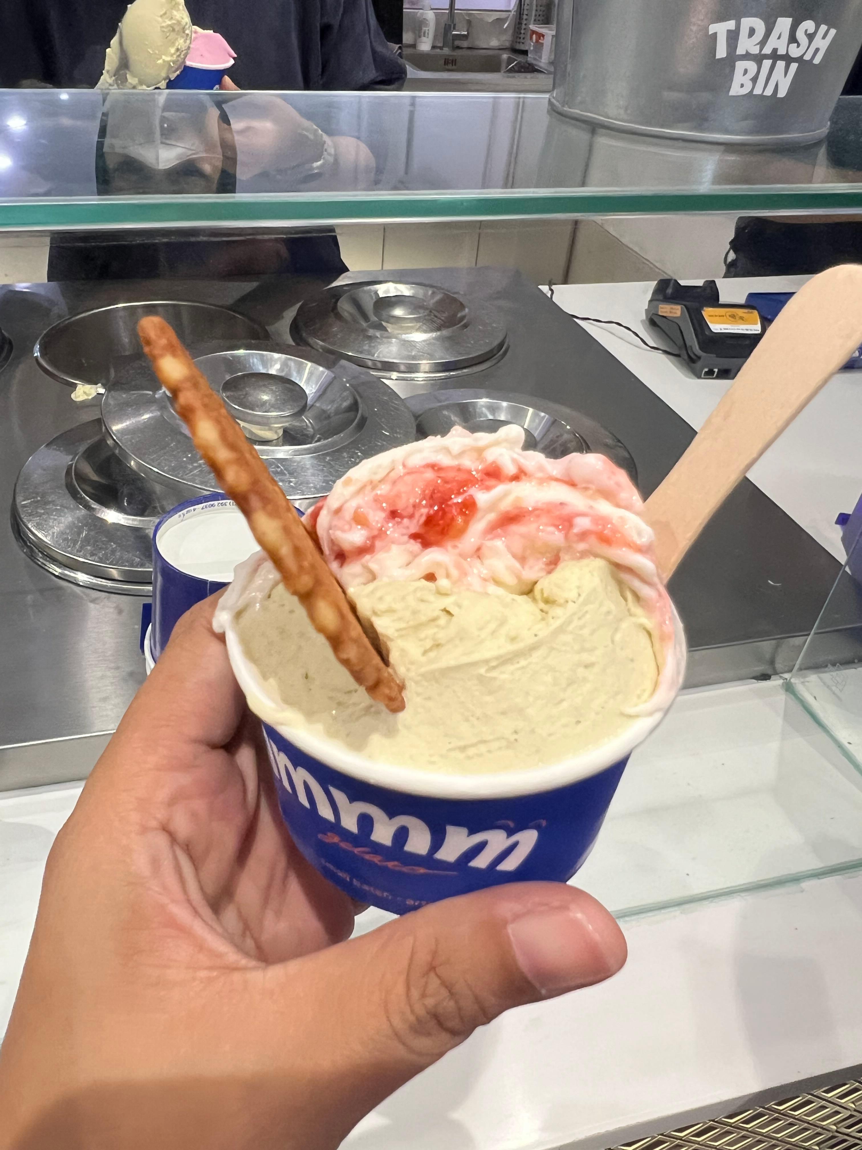 EM Gelato - Blok M review