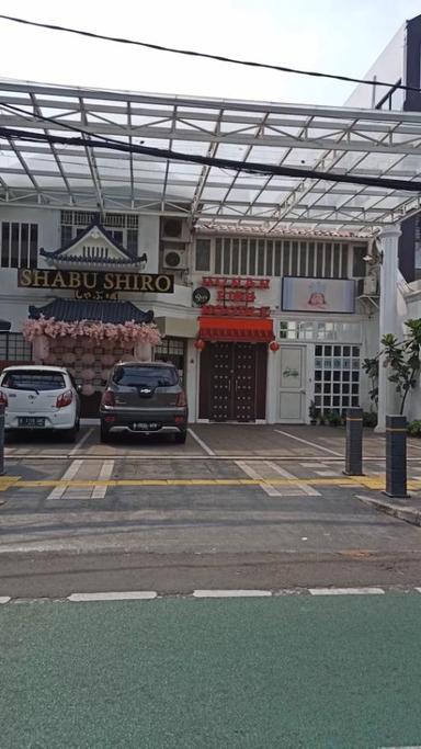 https://dgji3nicqfspr.cloudfront.net/KEBAYORAN_BARU/Restaurant/Hunan_Fish_Noodle/Reviews/thumbnail/uploadsuploads-thumb_1714968989711.jpg