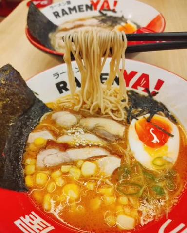 https://dgji3nicqfspr.cloudfront.net/KEBAYORAN_BARU/Restaurant/Ramen_Ya__Blok_M_Plaza/Reviews/22VID_Review_17171898639781144254095825144882-17D4AF16AE62694E_171718987040722_1717189871057.jpg