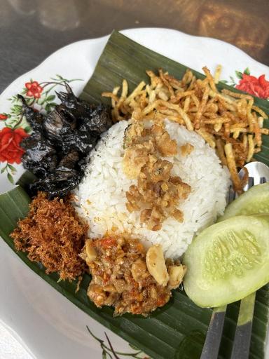 https://dgji3nicqfspr.cloudfront.net/KEBAYORAN_BARU/Restaurant/Rumah_Makan_Lokiin__Melawai/Reviews/thumbnail/file_1713079535599.jpg