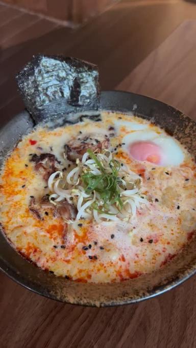 https://dgji3nicqfspr.cloudfront.net/KEBAYORAN_BARU/Restaurant/Suko_Ramen/Reviews/22file-17EB4FCA7D654059_172355901396922_1723559014941.jpg