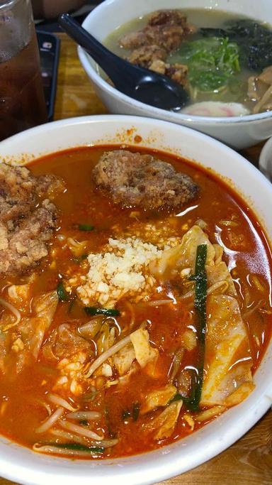 https://dgji3nicqfspr.cloudfront.net/KEBAYORAN_BARU/Restaurant/Yoiko_Ramen_415/Reviews/thumbnail/uploadsuploads-thumb_1714898046191.jpg