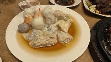 https://dgji3nicqfspr.cloudfront.net/KEBON_JERUK/Chinese_Restaurant/Hay_Thien/Reviews/thumbnail/file_1703816382683.jpg