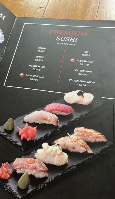 https://dgji3nicqfspr.cloudfront.net/KEBON_JERUK/Japanese_Restaurant/Naminori_Japanese_Izakaya__Sushi_Bar/Reviews/thumbnail/file_1713491413834.jpg