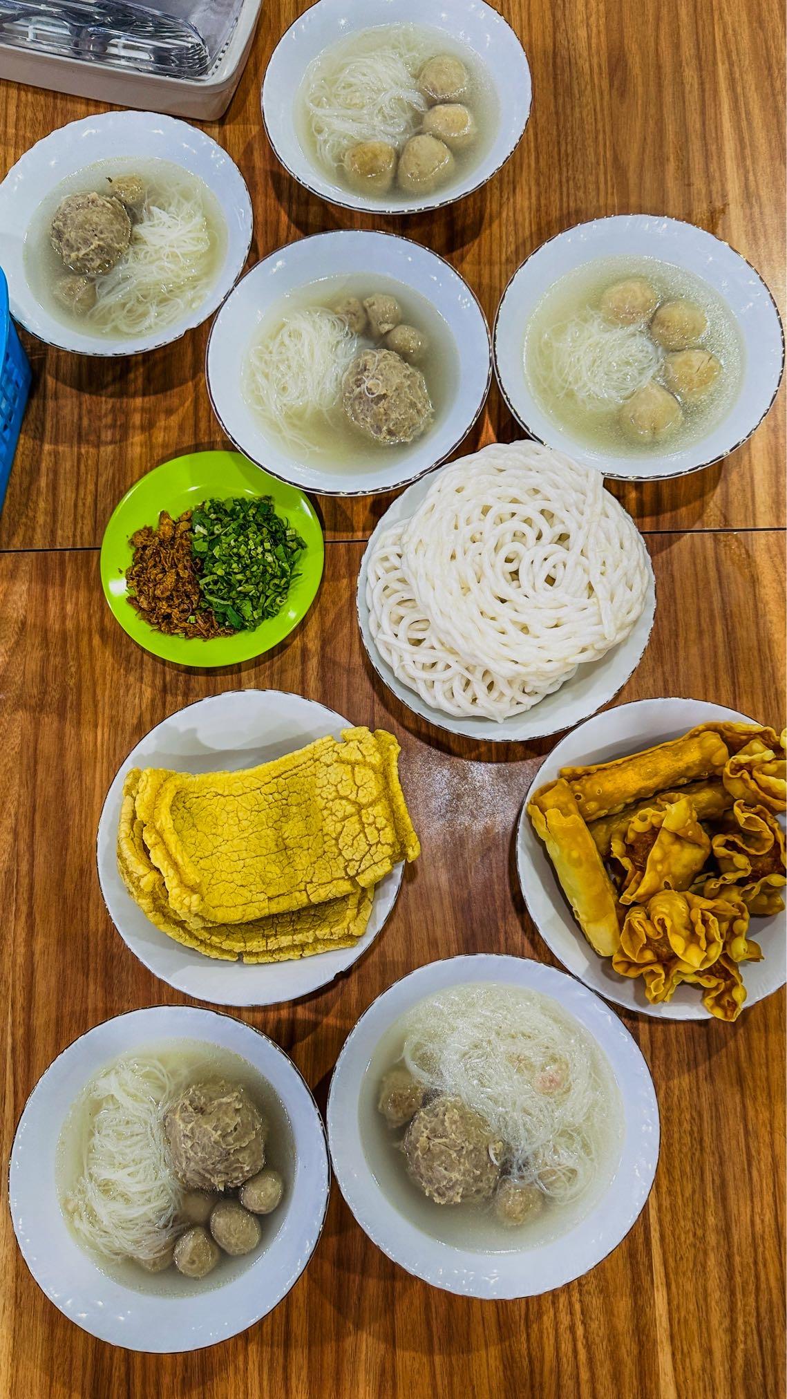 Bakso Malang Nonik - Taman Ratu review