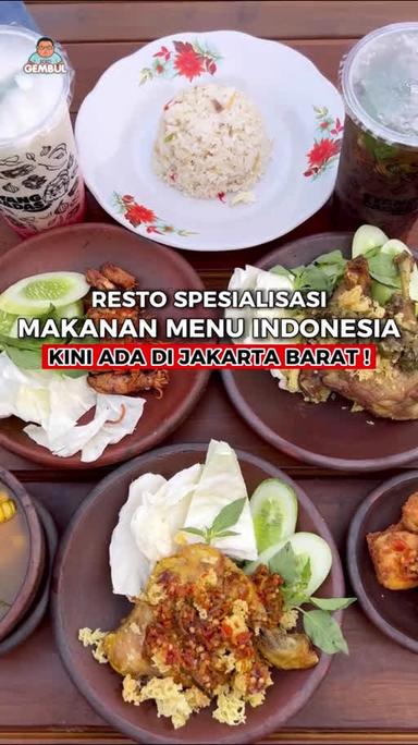 https://dgji3nicqfspr.cloudfront.net/KEBON_JERUK/Restaurant/Eyang_Cadas/Reviews/thumbnail/1tr_fKbhgpJdcuGkogDeS2DXEtrCTEqT8-0.jpg