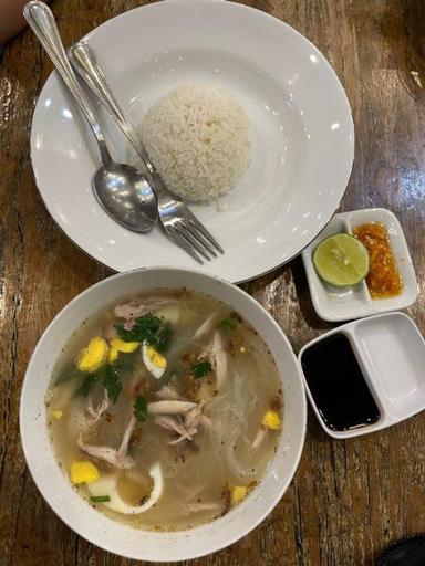 https://dgji3nicqfspr.cloudfront.net/KEBON_JERUK/Restaurant/Restoran_Warung_Kelapa_Waroeng_Kelapa/Reviews/thumbnail/IMG_Review_1717724441957_compressed7483250176409267001-17D69547A8F1CF33-thumb_1717724443162.jpg