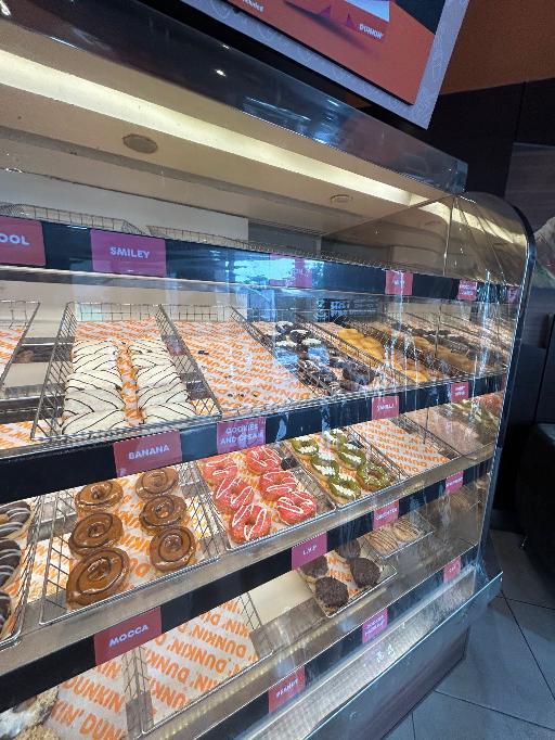 Dunkin' Gading Serpong review