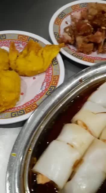 https://dgji3nicqfspr.cloudfront.net/KELAPA_DUA/Chinese_Restaurant/Wing_Heng_Hongkong_Dimsum_Shop_Gading_Serpong/Reviews/thumbnail/22file_171298360251022_1712983602972.jpg