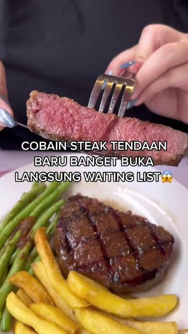 https://dgji3nicqfspr.cloudfront.net/KELAPA_DUA/Restaurant/Meatime_Steak_Serpong/Reviews/thumbnail/1t30OpHfuW0RaRsFk-4onRbPqjx1nBWBF-0.jpg