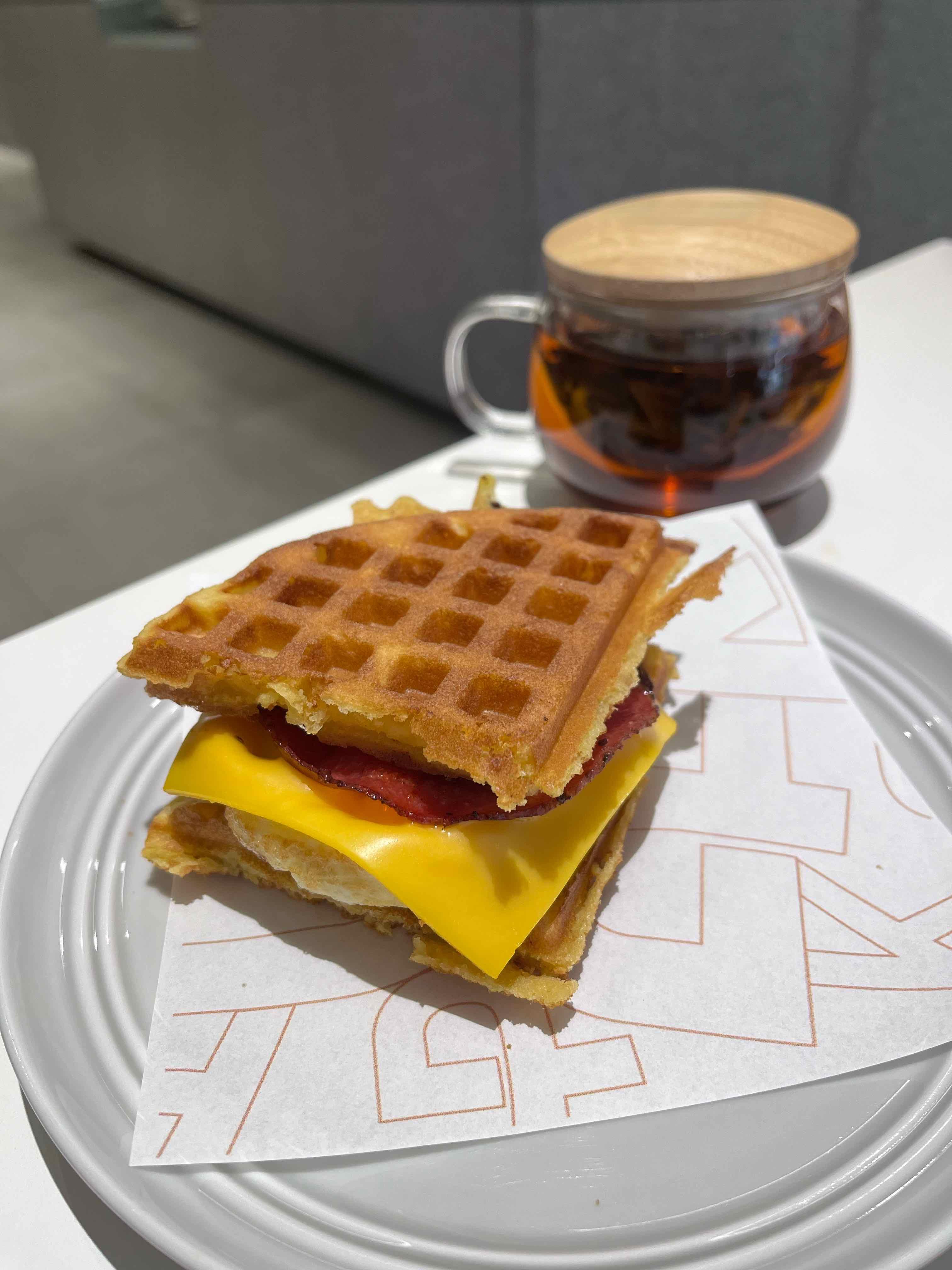 Kupa - Coffee & Homemade Waffle review