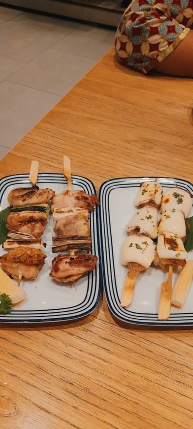 https://dgji3nicqfspr.cloudfront.net/KELAPA_GADING/Japanese_Restaurant/Sushi_Hiro__Kelapa_Gading/Reviews/thumbnail/IMG_Review_1707738374535_compressed8608754601222438886_1707737610841.jpg