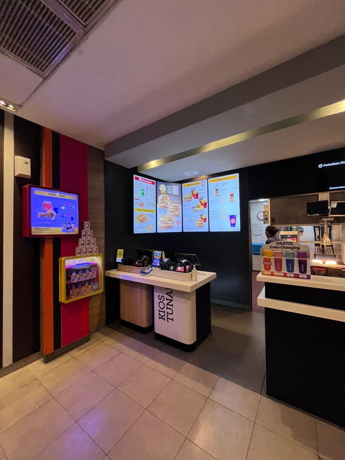 Mcdonald's - Gading Kirana review