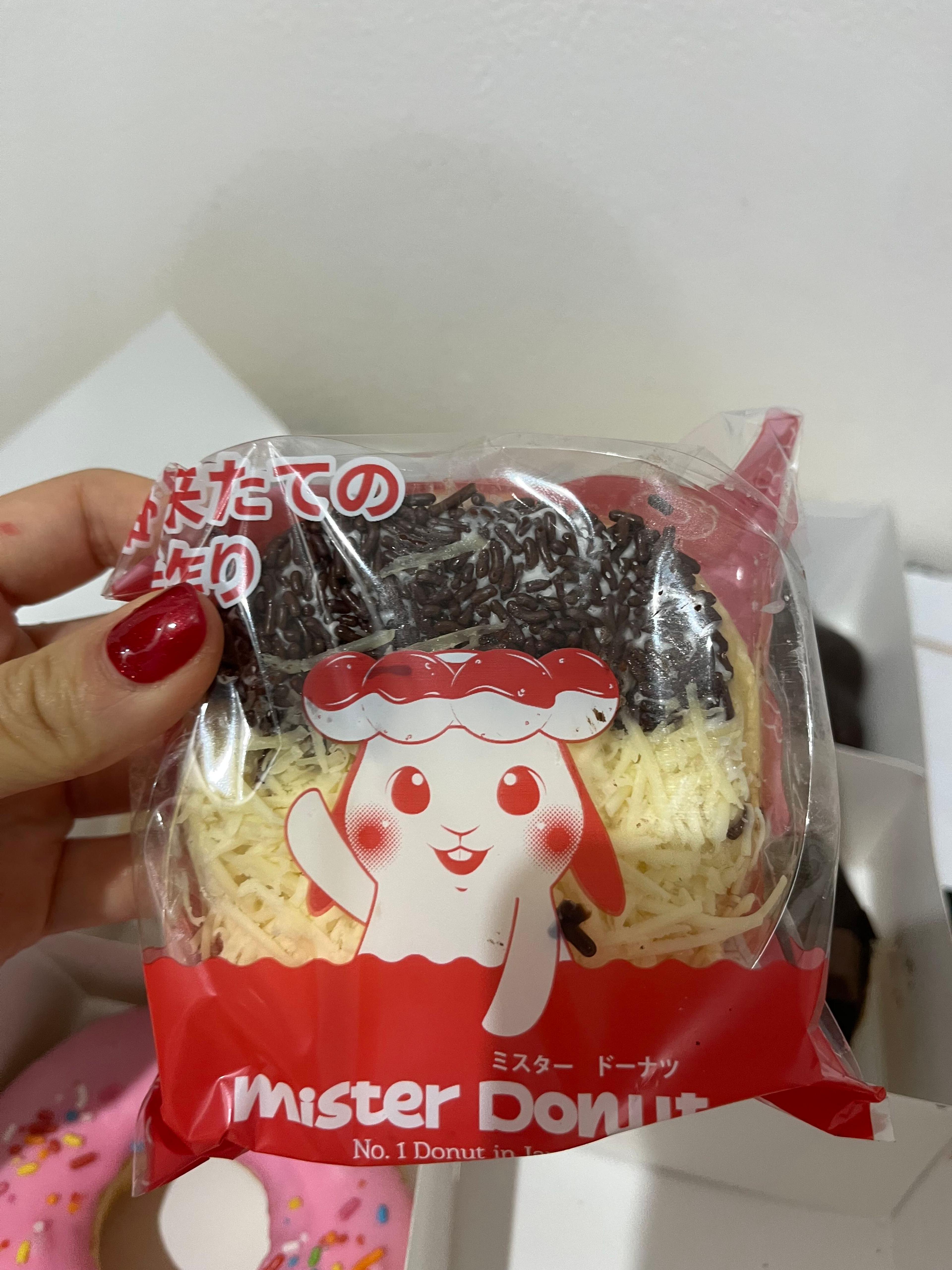 Mister Donut review