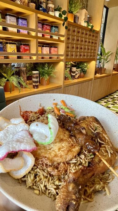 https://dgji3nicqfspr.cloudfront.net/KELAPA_GADING/Restaurant/Rempah_Bistro__Mall_Kelapa_Gading/Reviews/thumbnail/file_1712483257694.jpg