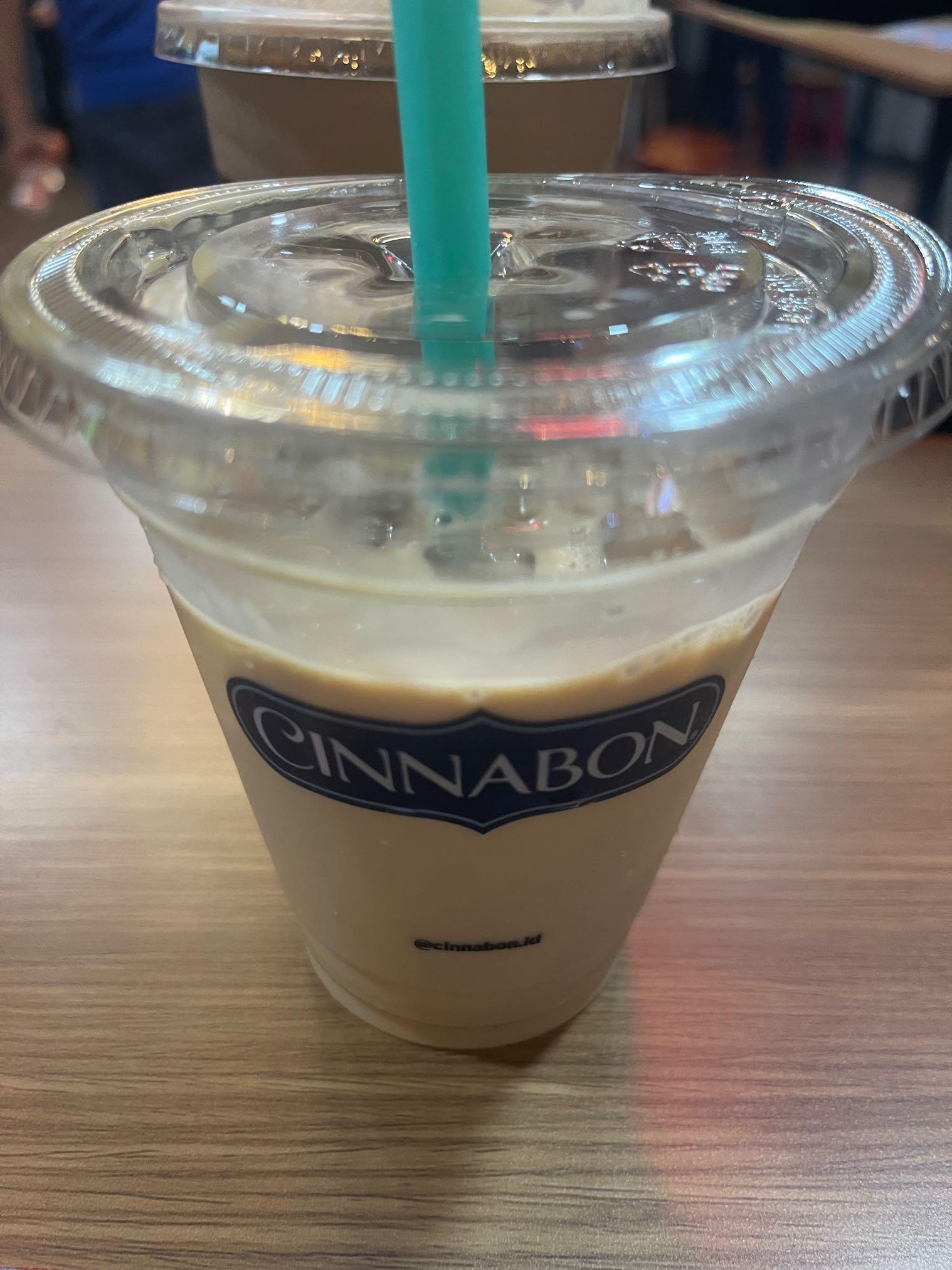 Cinnabon Lippo Mall Puri review