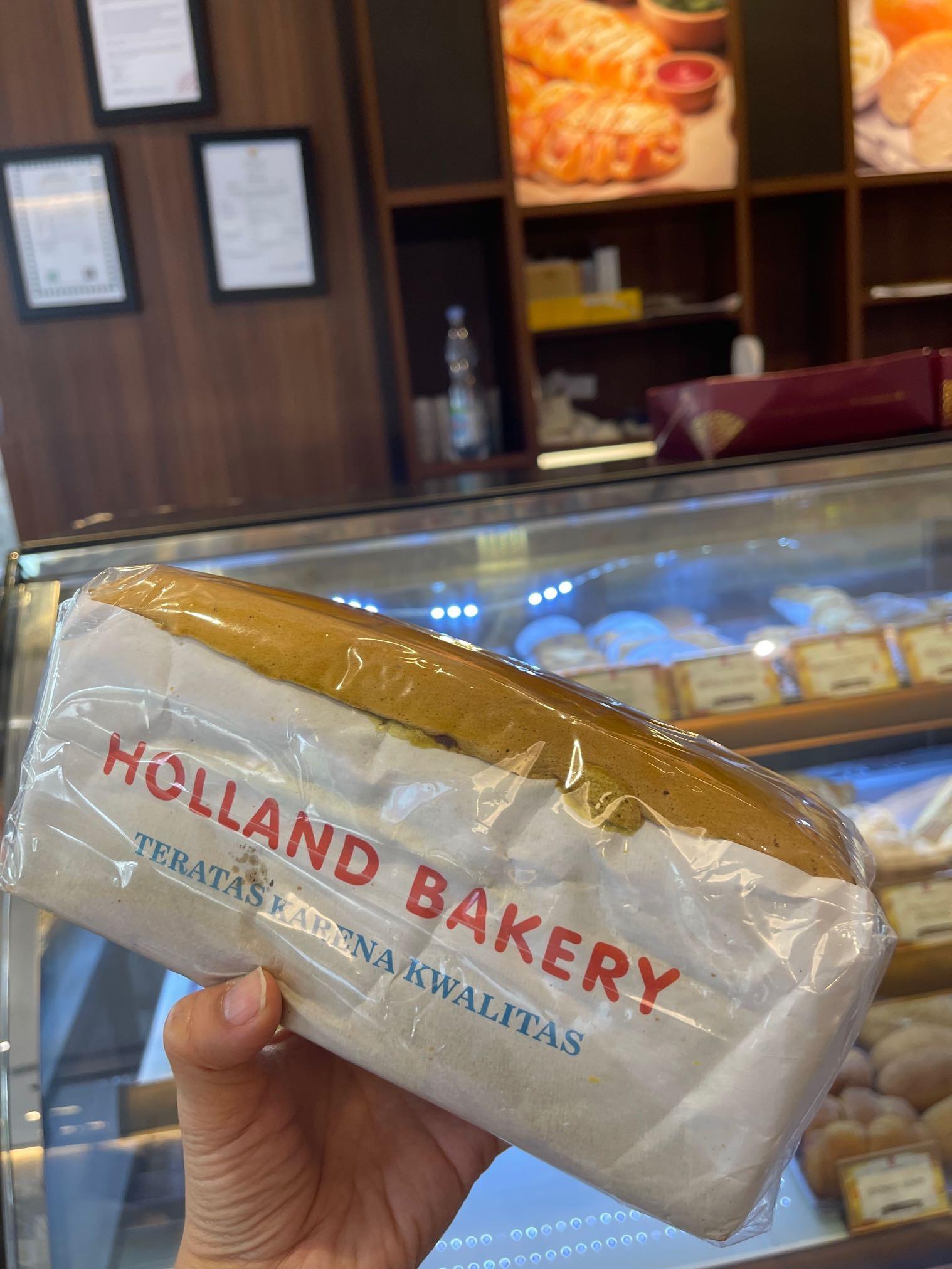 Holland Bakery review