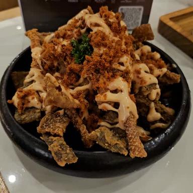 https://dgji3nicqfspr.cloudfront.net/KEMBANGAN/Japanese_Restaurant/GION_The_Sushi_Bar__Mall_Puri_Indah/Reviews/22VID_Review_17183240882104958611290222813899-17D8B6A9CA8AF8DA_171832409856622_1718324099613.jpg