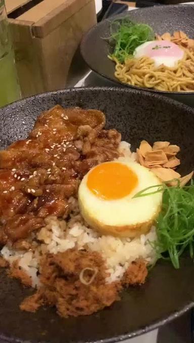 https://dgji3nicqfspr.cloudfront.net/KEMBANGAN/Japanese_Restaurant/GION_The_Sushi_Bar__Mall_Puri_Indah/Reviews/thumbnail/22file_171327293152022_1713272932147.jpg