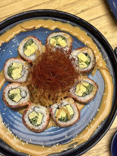 https://dgji3nicqfspr.cloudfront.net/KEMBANGAN/Japanese_Restaurant/GION_The_Sushi_Bar__Mall_Puri_Indah/Reviews/thumbnail/file_1712655964866.jpg