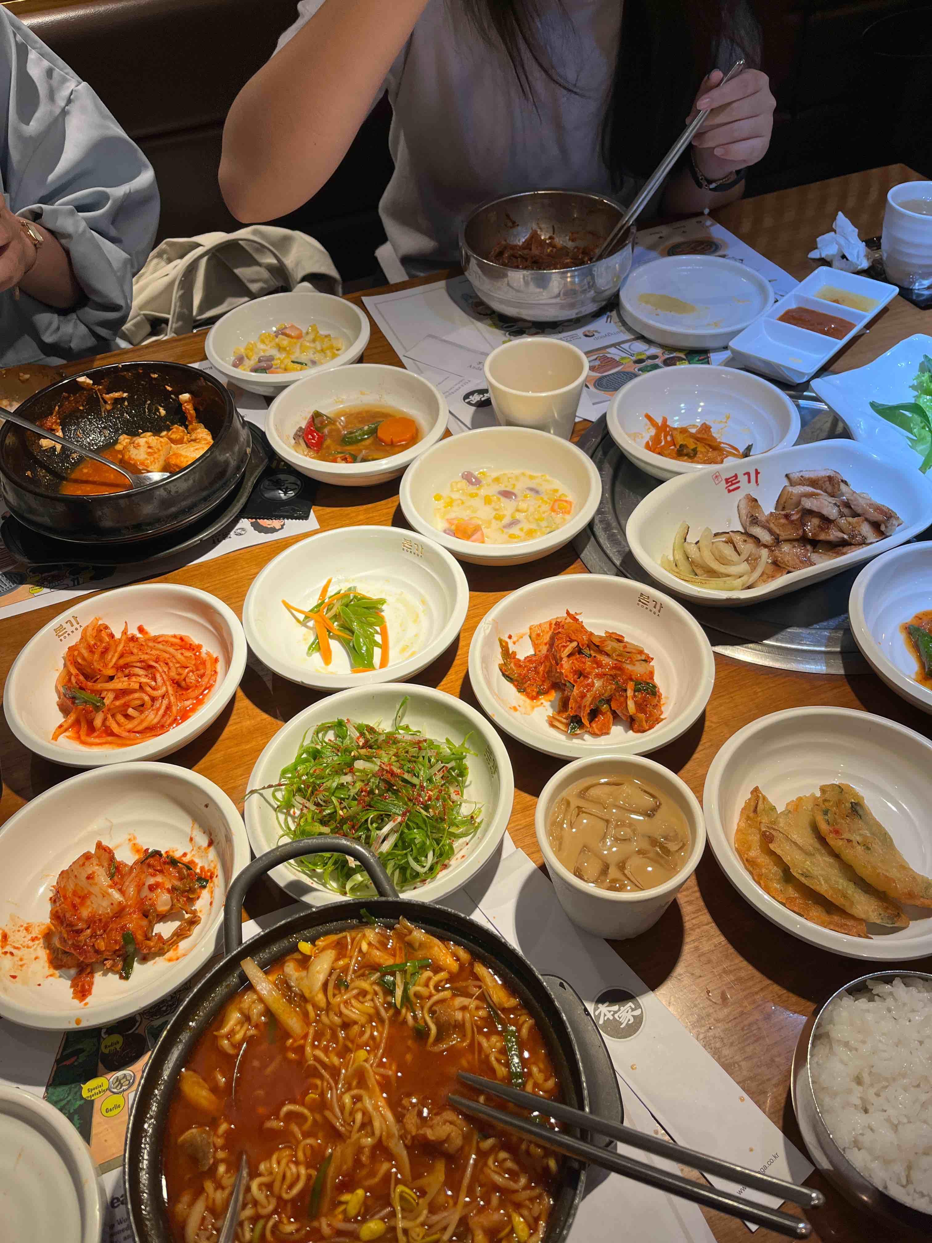 Bornga Korean Restaurant - Lippo Mall Puri review