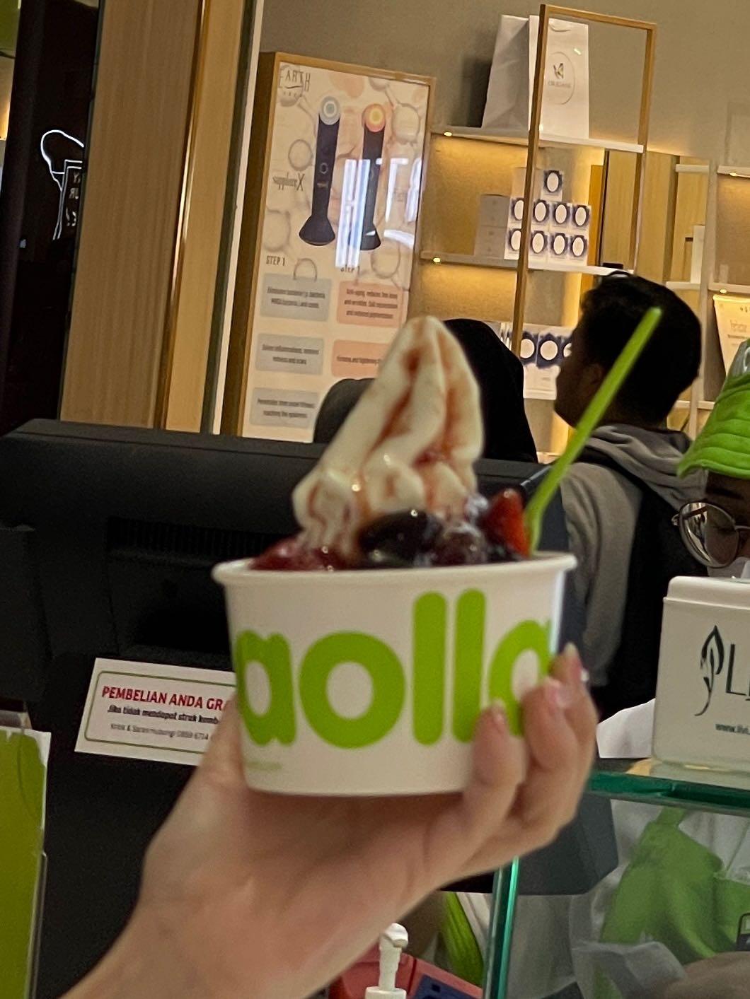 Llaollao Lippo Mall Puri review