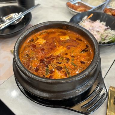 https://dgji3nicqfspr.cloudfront.net/KEMBANGAN/Restaurant/MrDakgalbi/Reviews/thumbnail/file_1707040987384.jpg