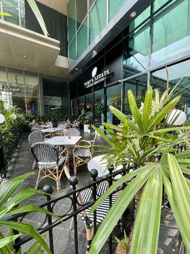 https://dgji3nicqfspr.cloudfront.net/KEMBANGAN/Restaurant/Tobys_Estate__Lippo_Mall_Puri/Reviews/thumbnail/file_1714011620967.jpg