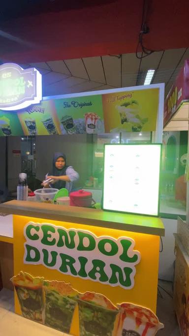 https://dgji3nicqfspr.cloudfront.net/KRAMAT_JATI/Cafe/Es_Cendol_Durian_Skadron_Pgc/Reviews/22file-17D454286548BDD8_171708989147422_1717089893340.jpg