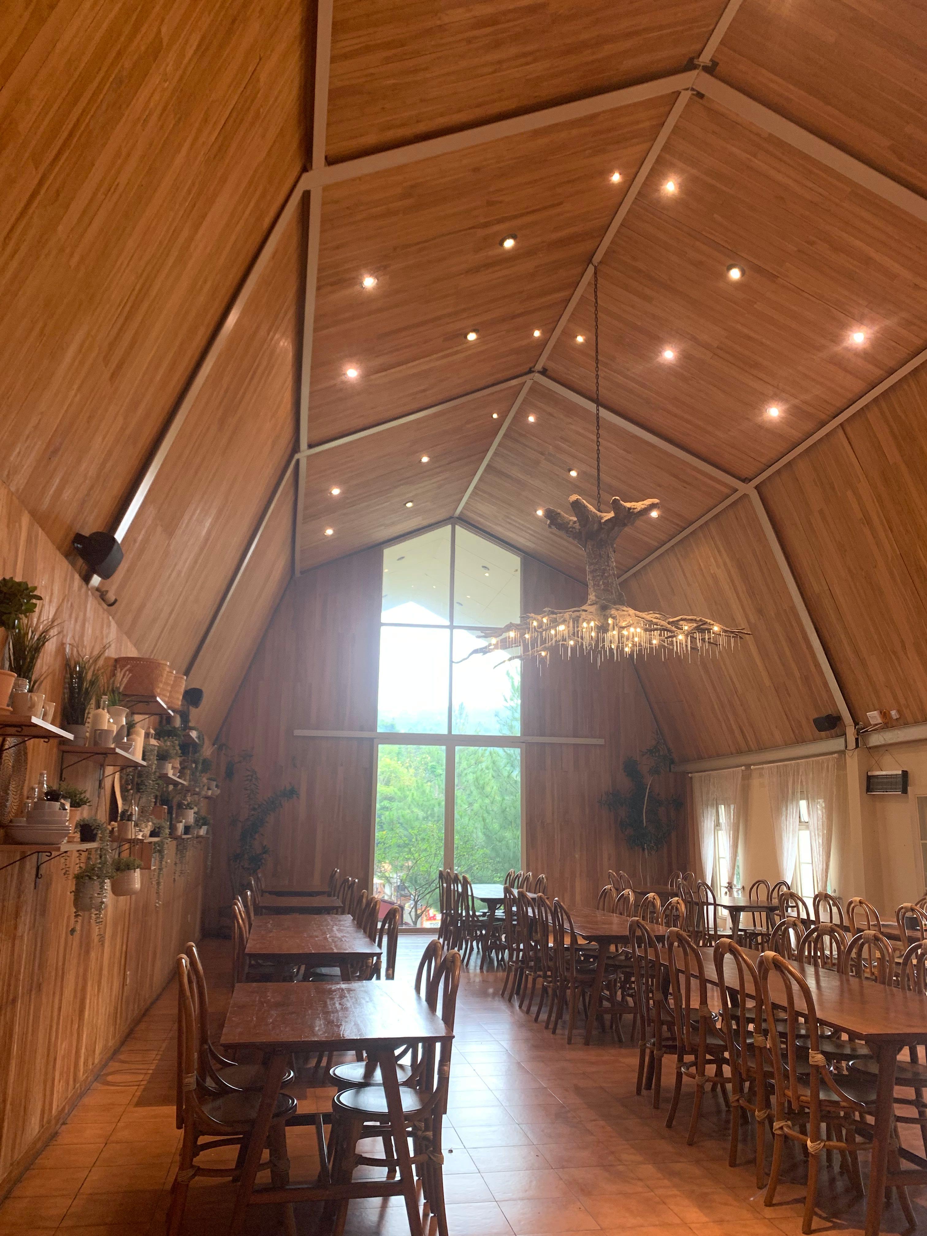 Boda Barn review